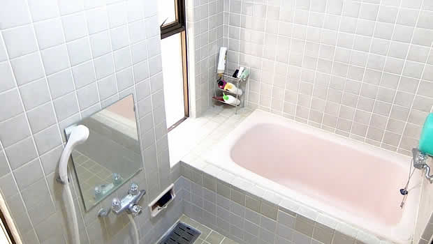 静岡片付け110番の浴室・浴槽クリーニング代行サービス