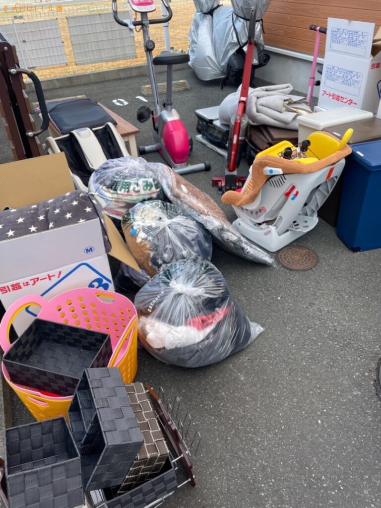 【浜松市北区】健康器具、折り畳みベッド、チャイルドシート等の回収