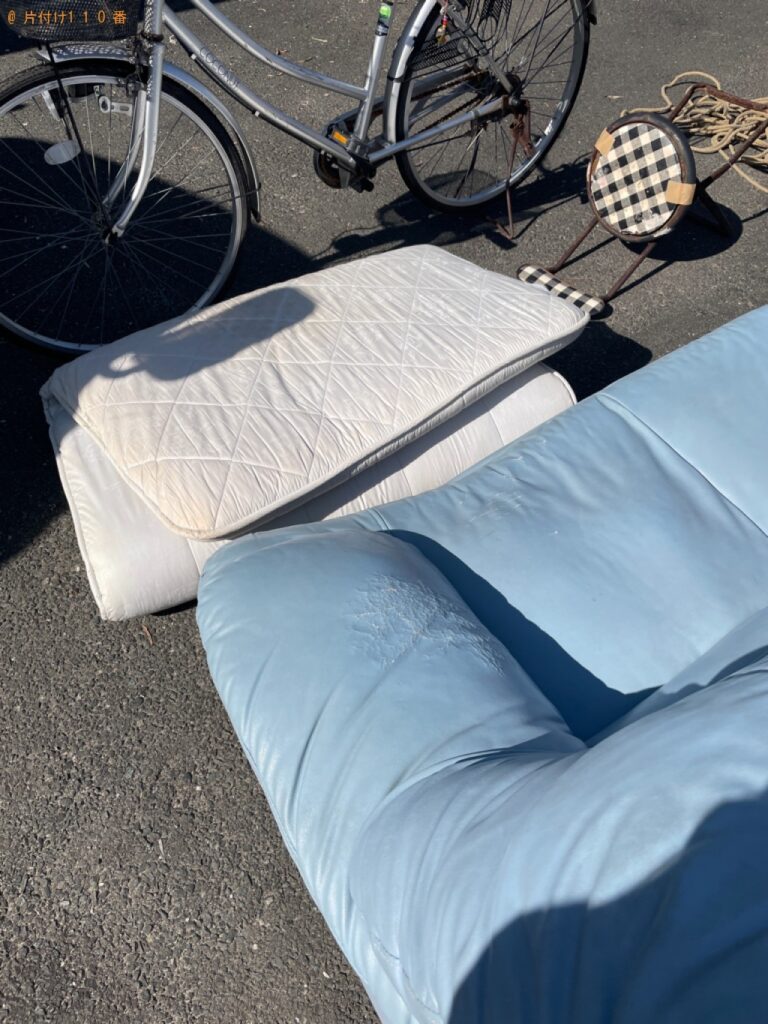【浜松市南区】二人掛けソファー、自転車、折り畳みチェア等の回収