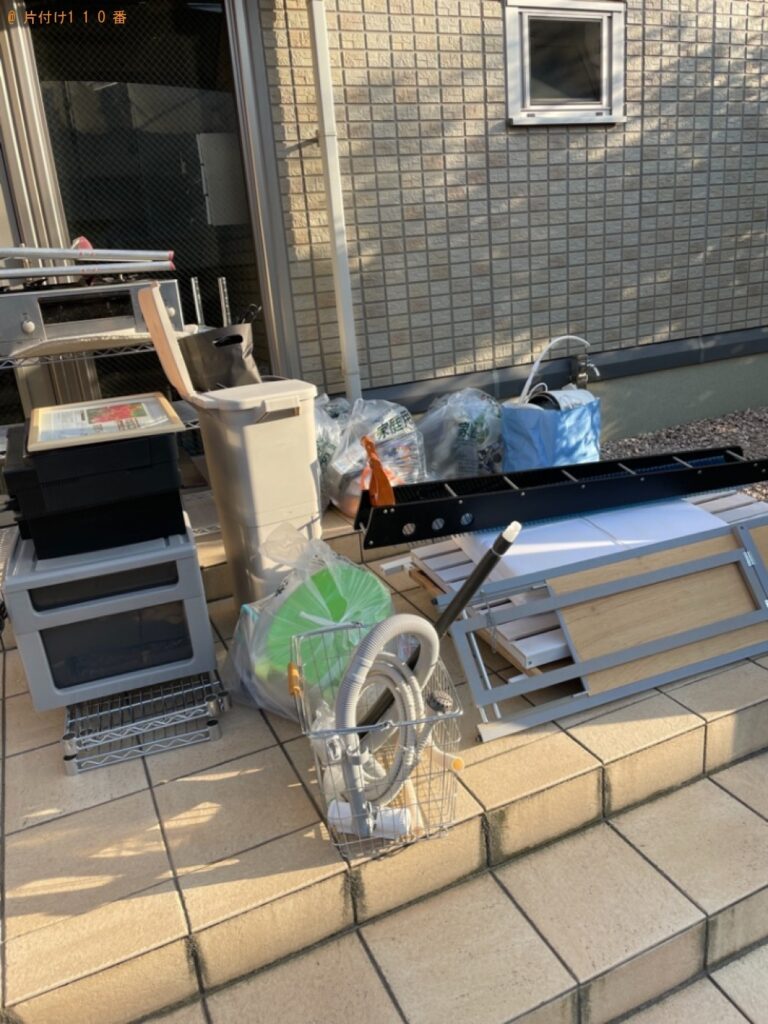 【浜松市中区】家庭用エアコン、カラーボックス、ラック等の回収