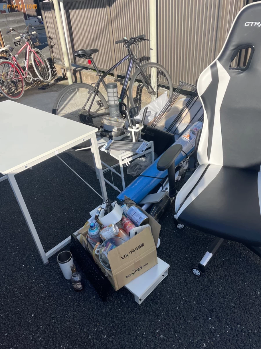 【浜松市中区】PCモニタ、PCデスク、椅子、布団、掃除機等の回収