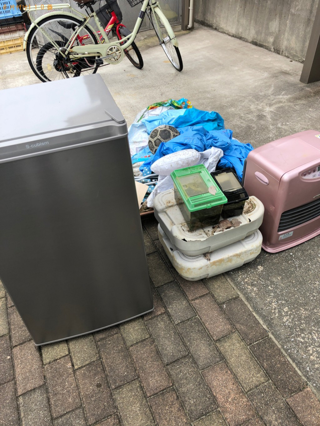 【浜松市西区】冷凍庫、ヒーター、虫かご、ブルーシート等の回収